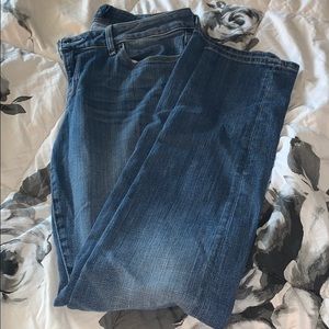 Lucky Brand light wash skinny jeans